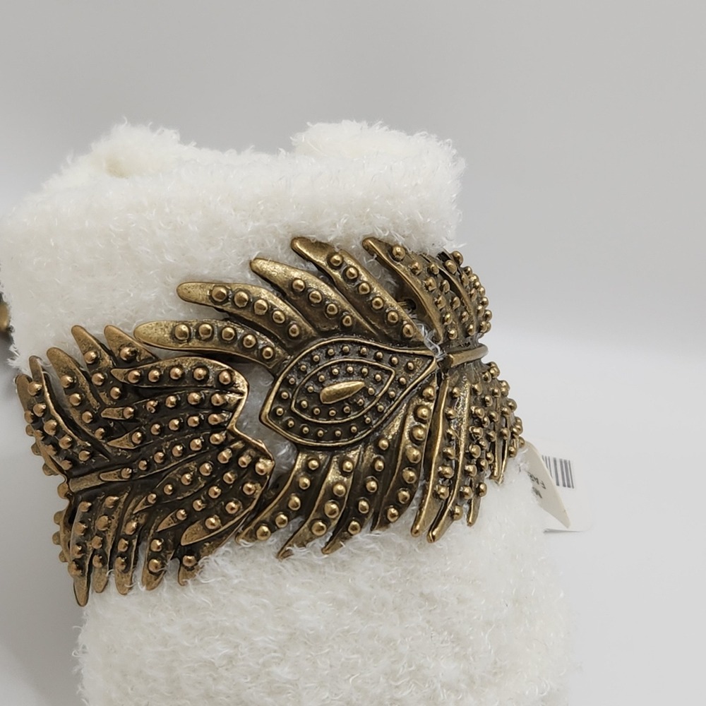 Boho Peacock Feather Stretch Bracelet Antique Brass Tone Statement‎ Modernist